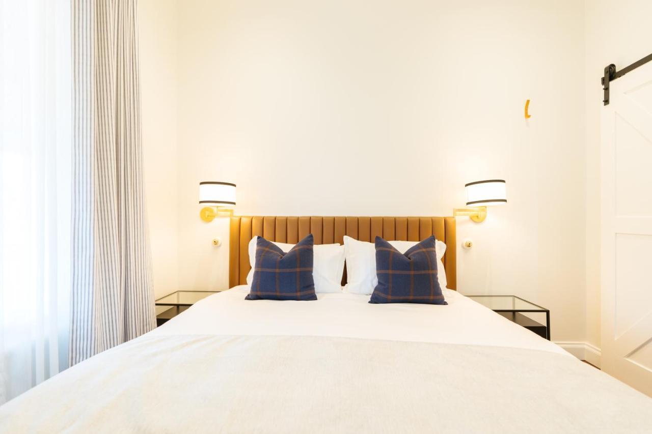 Ampersand Estates Pemberton Ngoại thất bức ảnh